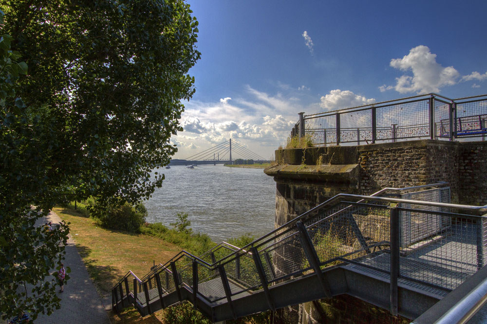 rheinpromenade_130804